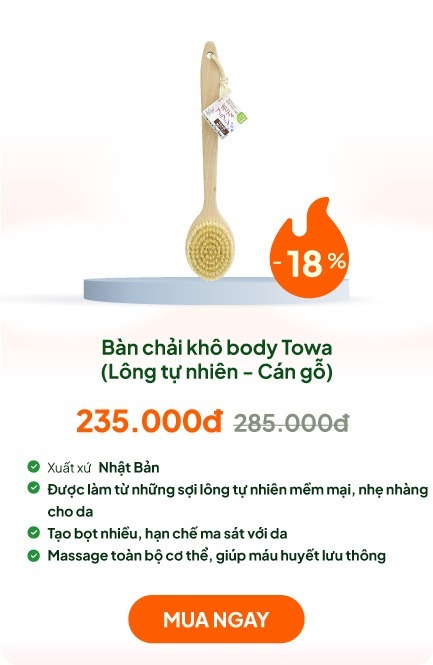 Bàn chải khô body, tẩy da chết, tắm massage toàn thân Towa 35cm (Lông tự nhiên - Cán gỗ)