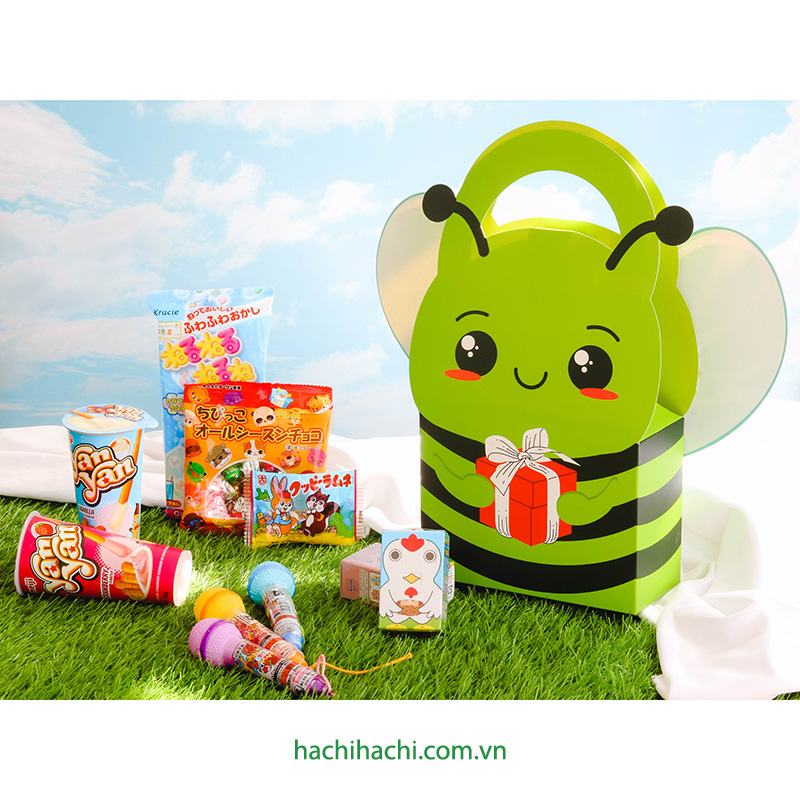 Hộp giấy giftset cho bé Hachi Hachi 2305 (33.5x8x35cm) thương hiệu 