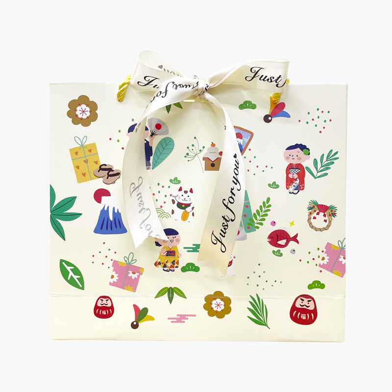 Hộp giấy giftset Hachi Hachi 2409 - Mẫu 2 (25.5x20.5x7.5cm) thương hiệu 