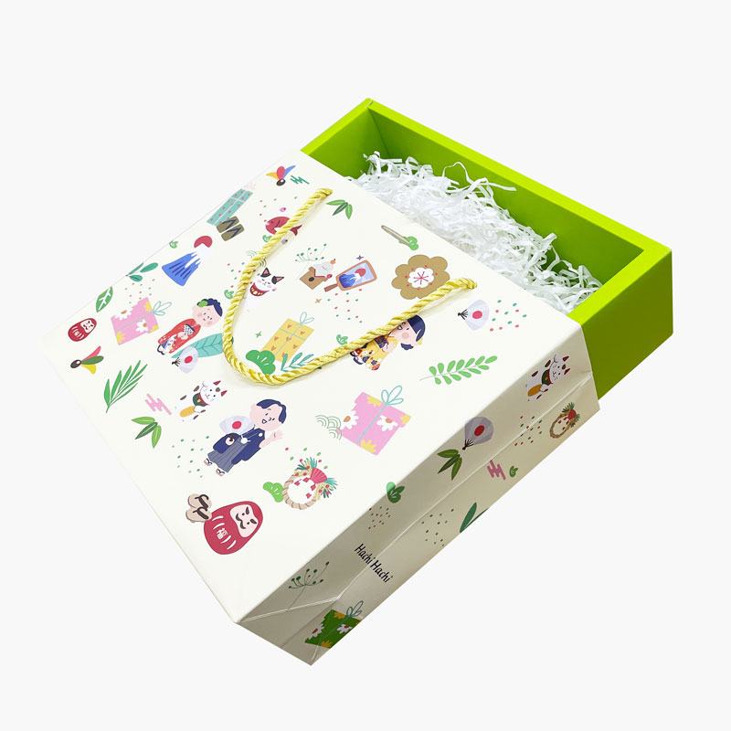 Hộp giấy giftset Hachi Hachi 2409 - Mẫu 2 (25.5x20.5x7.5cm) thương hiệu 
