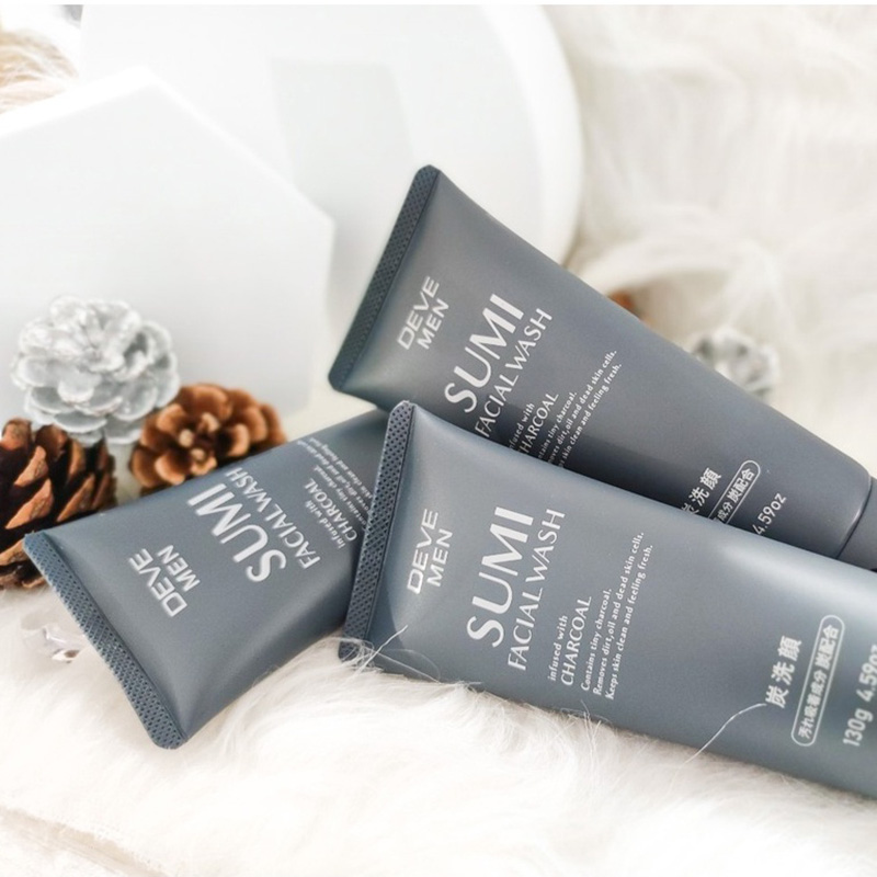 Sữa rửa mặt Nhật Bản than hoạt tính Deve Sumi cho nam 130g  thương hiệu KUMANO YUSHI