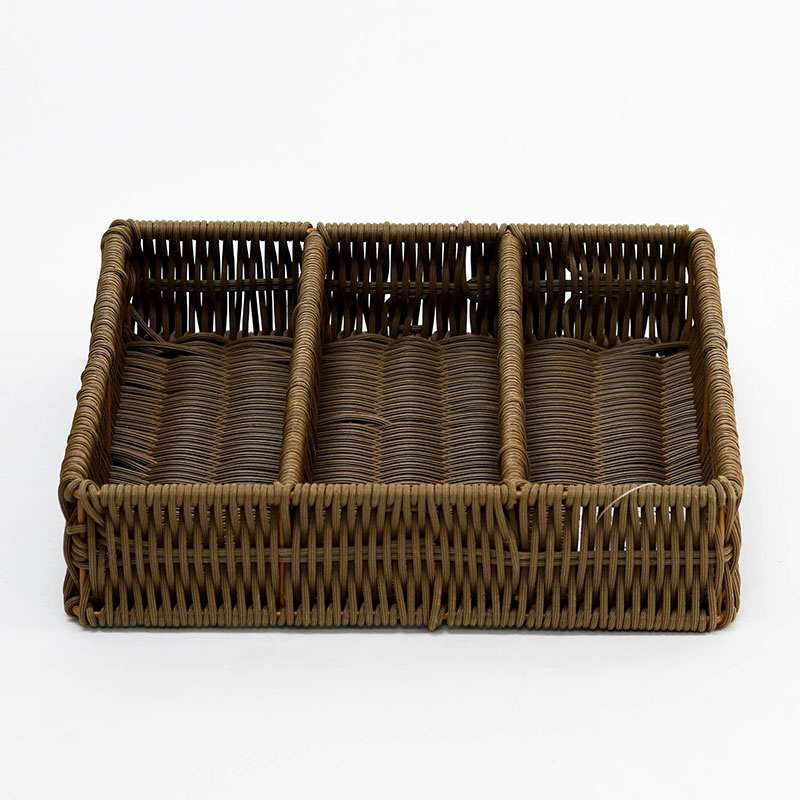 Khay đựng vật dụng chia ngăn giả mây 3 ngăn 26x25.5cm thương hiệu WATTS