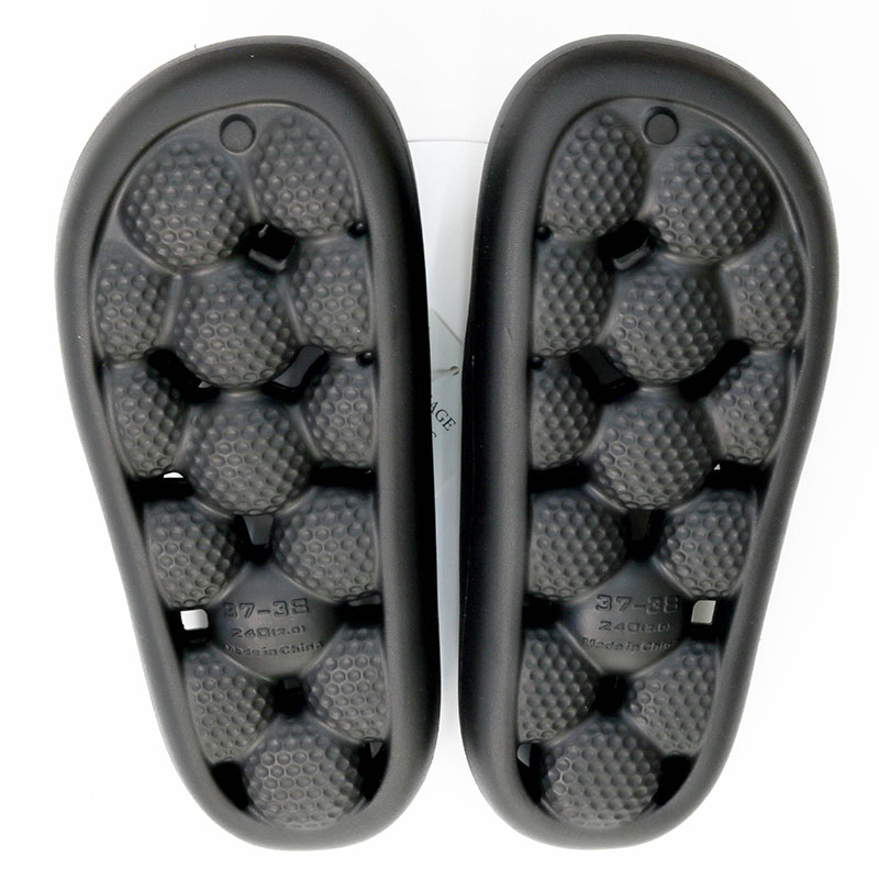 Dép massage có lỗ thoát nước 23-25cm (Đen) thương hiệu WATTS