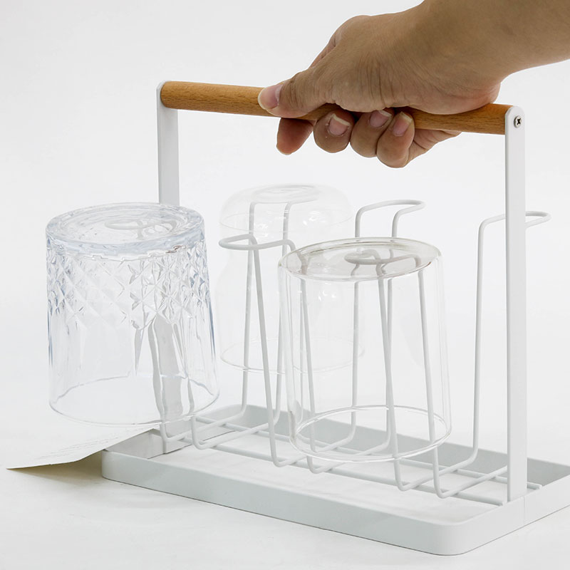 Giá úp ly 6 nhánh có quai xách gỗ 22.6x11.5cm thương hiệu WATTS
