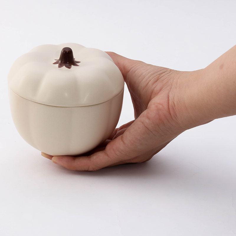 Chén bát gốm có nắp 10cm (Hình bí đỏ trắng), dùng được lò vi sóng thương hiệu WATTS