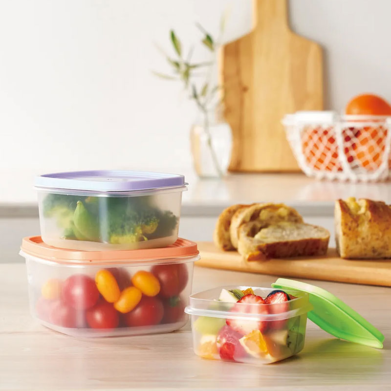 Bộ hộp đựng thực phẩm trữ đông, trữ mát, dùng lò vi sóng 3 cái (650-330-150ml) thương hiệu MARUTATSU