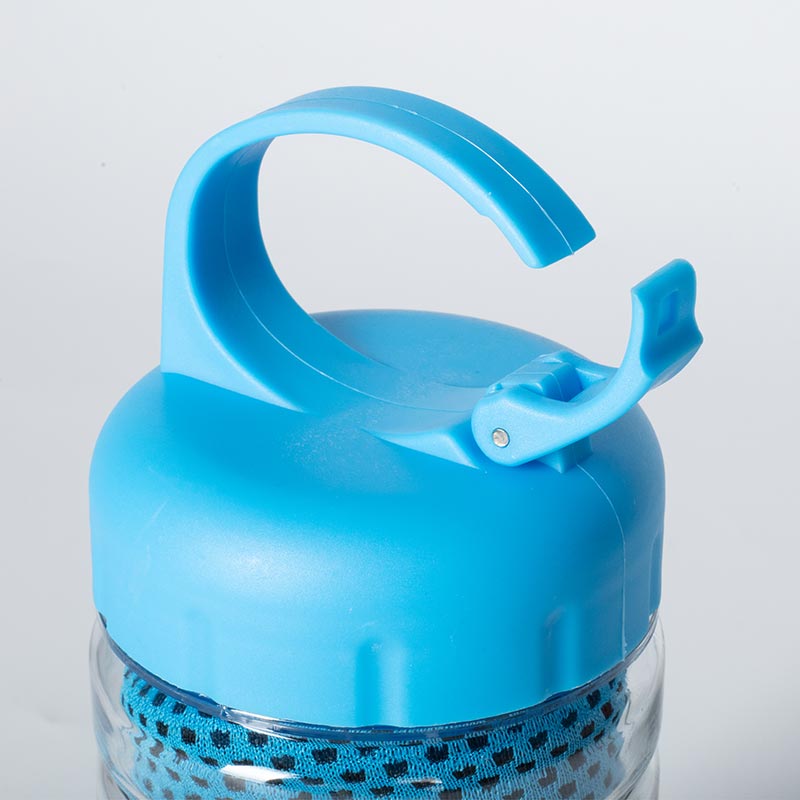 Khăn lau thể thao mát lạnh kèm bình đựng 90x30cm thương hiệu 