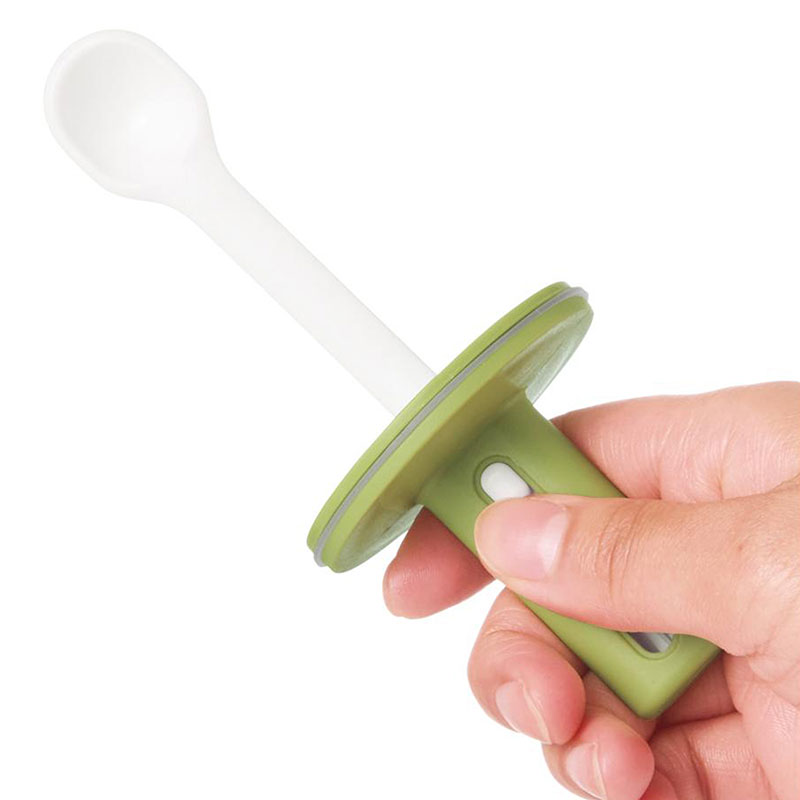 Hộp đựng gia vị kèm muỗng 220ml (Nhiều mẫu)-Giao mẫu ngẫu nhiên thương hiệu MARUTATSU