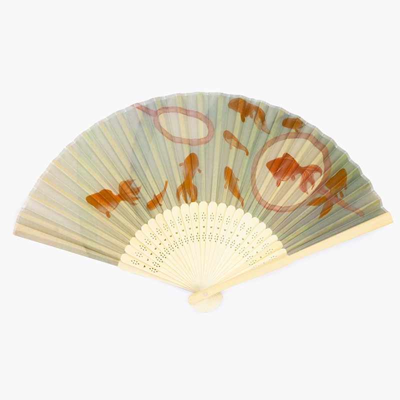 Quạt xếp cầm tay 21cm họa tiết cá vàng thương hiệu TAKEDA