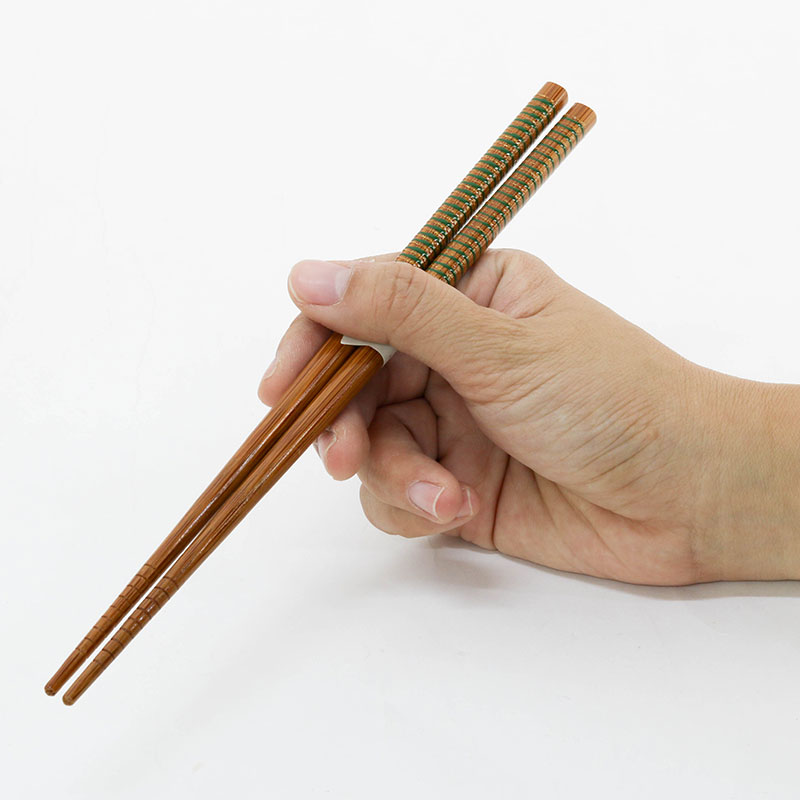 Đũa gỗ thiên nhiên đầu nhọn chống trượt Nagomi 22.5cm (5 đôi) thương hiệu LIVING