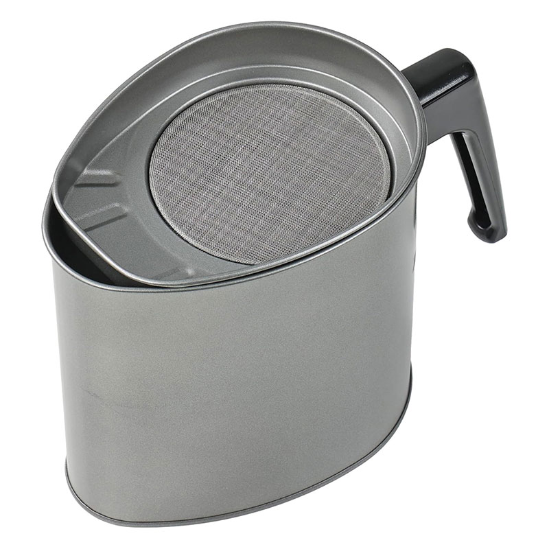 Bình đựng dầu ăn kèm lưới lọc dầu 1.1L thương hiệu PEARL METAL