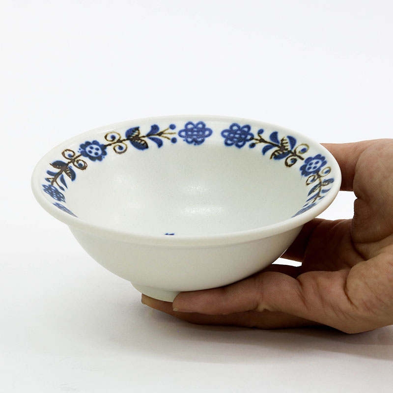 Chén bát sứ Nhật Bản, chén bát ăn cơm 12.6cm (Chim bồ câu), dùng được lò vi sóng thương hiệu 