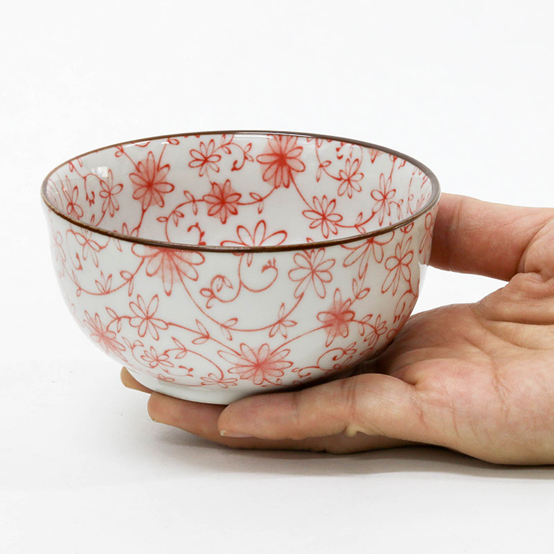 Hộp sứ Nhật Bản đựng thức ăn 10.6cm (họa tiết Karakusa đỏ) thương hiệu 