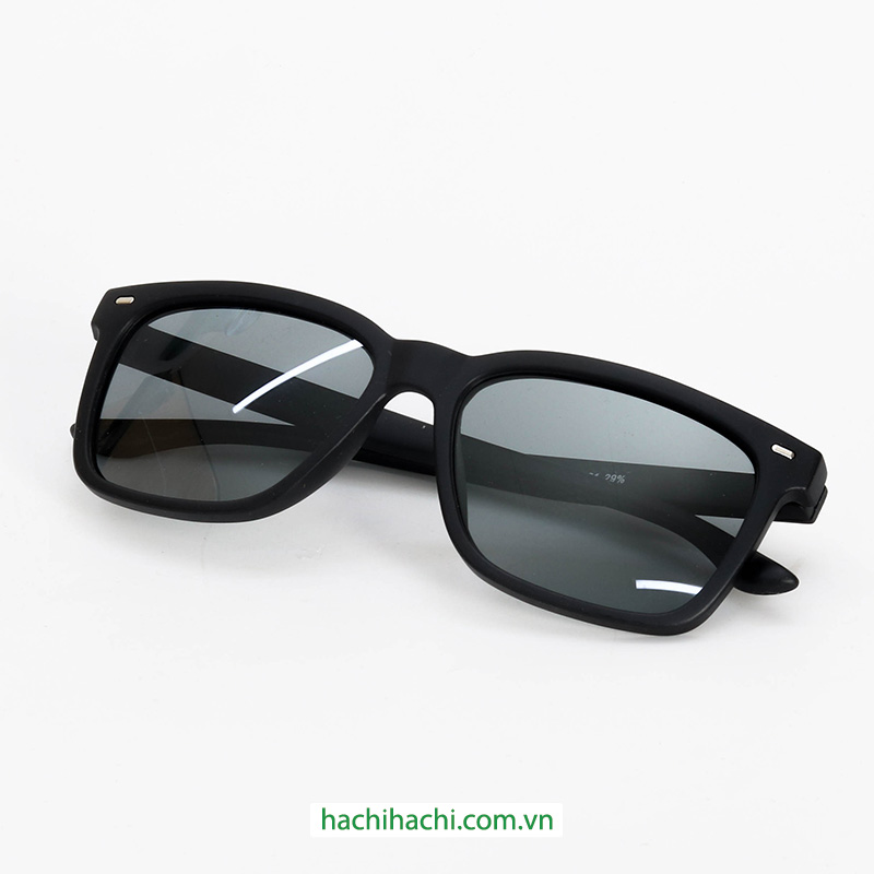 Kính mát chống tia UV 99%   thương hiệu 