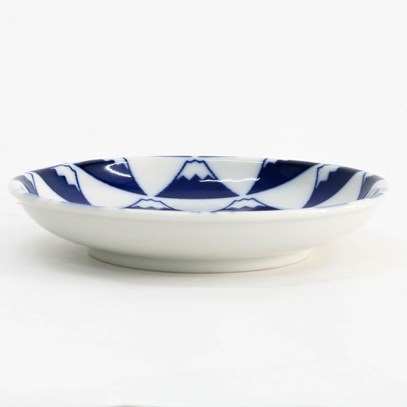 Đĩa sứ Nhật Bản 12.5cm, đĩa gốm sứ nông lòng, cạn lòng (Núi Phú Sĩ), dùng được lò vi sóng thương hiệu 