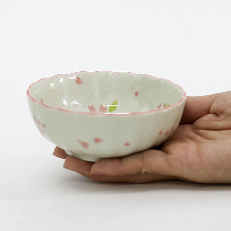 Chén sứ Nhật Bản 10.5cm (Sakura) thương hiệu 