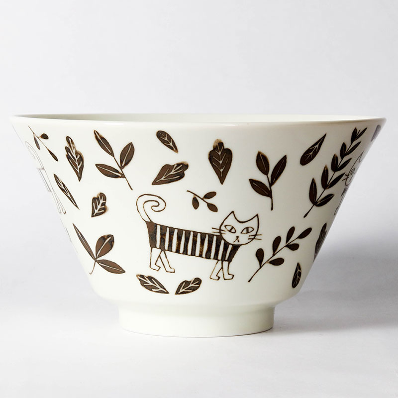 Tô sứ Nhật Bản, tô đại, bát ô tô, bát tô canh, bát ăn mì 16.8cm (Thế giới mèo), dùng được lò vi sóng thương hiệu KANEWAKA
