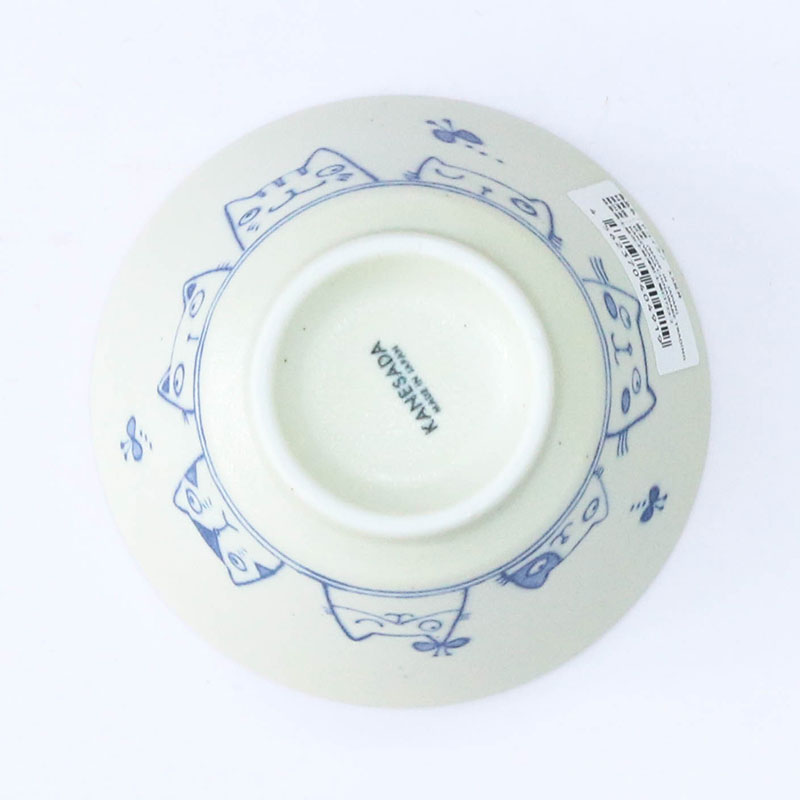 Chén bát sứ Nhật Bản, chén bát ăn cơm 11.4cm (Thế giới mèo), dùng được lò vi sóng thương hiệu KANEWAKA