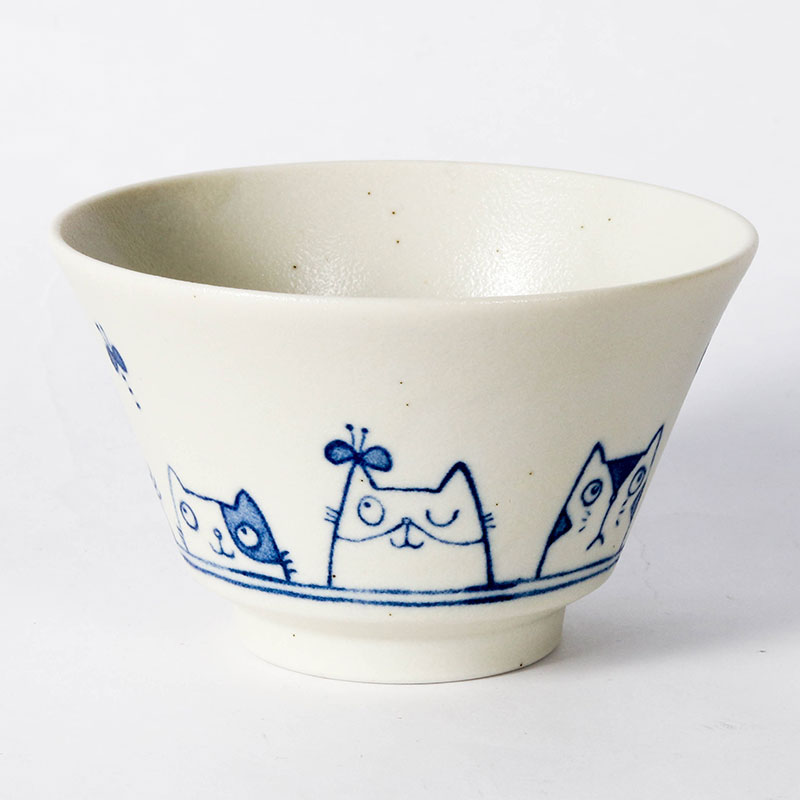 Chén bát sứ Nhật Bản, chén bát ăn cơm 11.4cm (Thế giới mèo), dùng được lò vi sóng