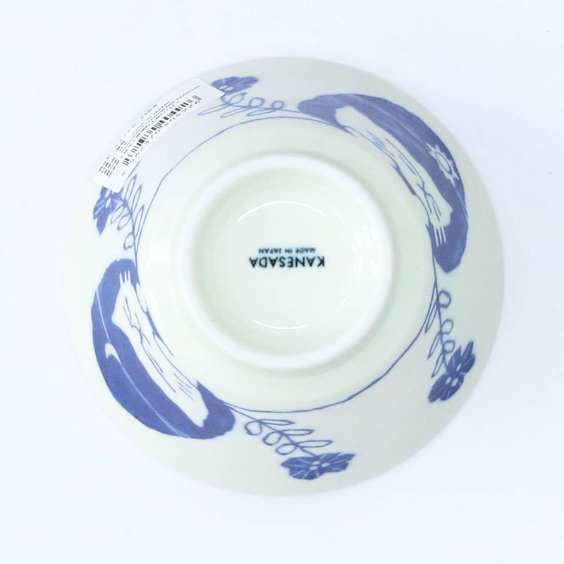 Chén bát sứ Nhật Bản, chén bát ăn cơm 11.4cm (Thế giới mèo), dùng được lò vi sóng thương hiệu KANEWAKA
