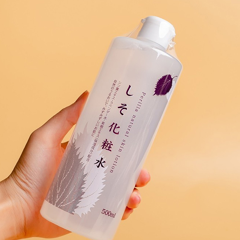 Nước hoa hồng Nhật Bản chiết xuất từ lá tía tô 500ml (Dưỡng trắng hồng) thương hiệu CHINOSHIOYA