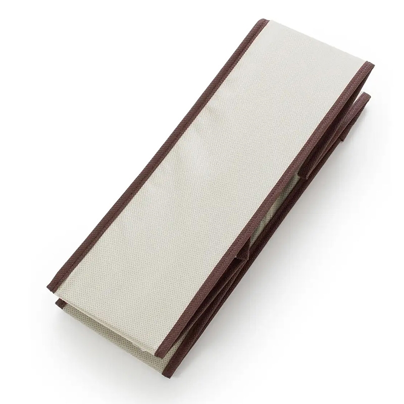 Hộp vải chia ngăn gấp gọn than hoạt tính khử mùi (18 ngăn) 24x33cm thương hiệu 