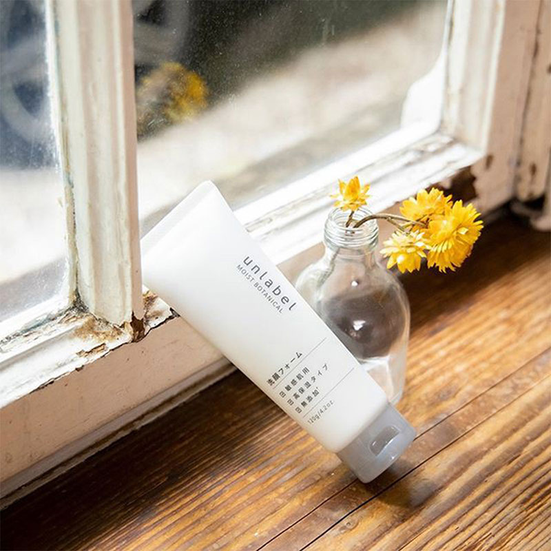 Sữa rửa mặt Unlabel Moist Botanical 120g (79% TP thiên nhiên-Dưỡng ẩm) thương hiệu 