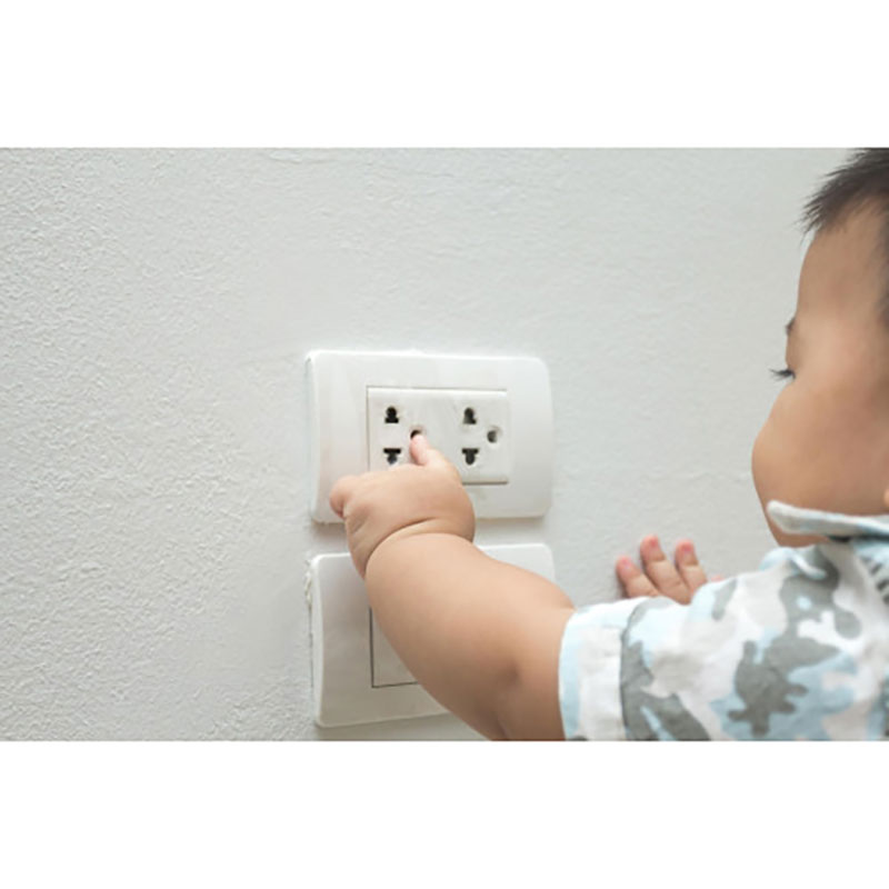 Nắp bọc ổ điện an toàn 8 cái Kèm dụng cụ gỡ nút thương hiệu WATER LIGHT