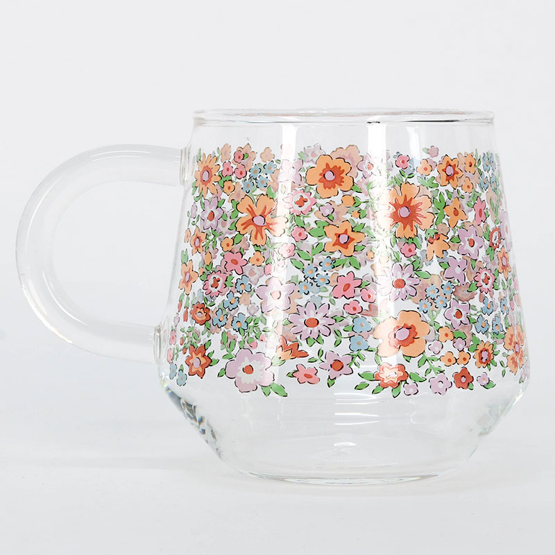 Ly thủy tinh chịu nhiệt có quai 400ml Hoa nhỏ, dùng được lò vi sóng. thương hiệu SHINANO