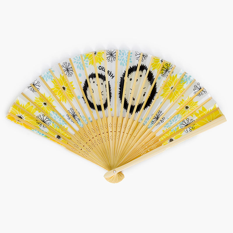 Quạt xếp 21cm hình Nhím thương hiệu 