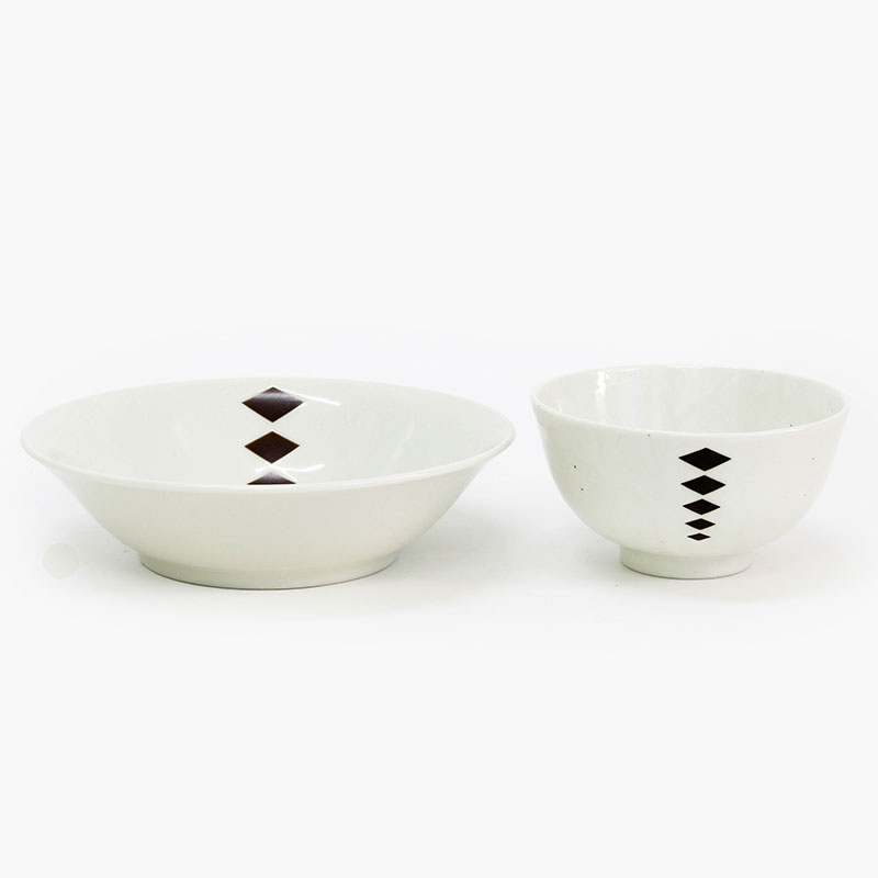 Chén bát sứ Nhật Bản, chén bát ăn cơm 11cm (Modern Diamond), dùng được lò vi sóng thương hiệu 