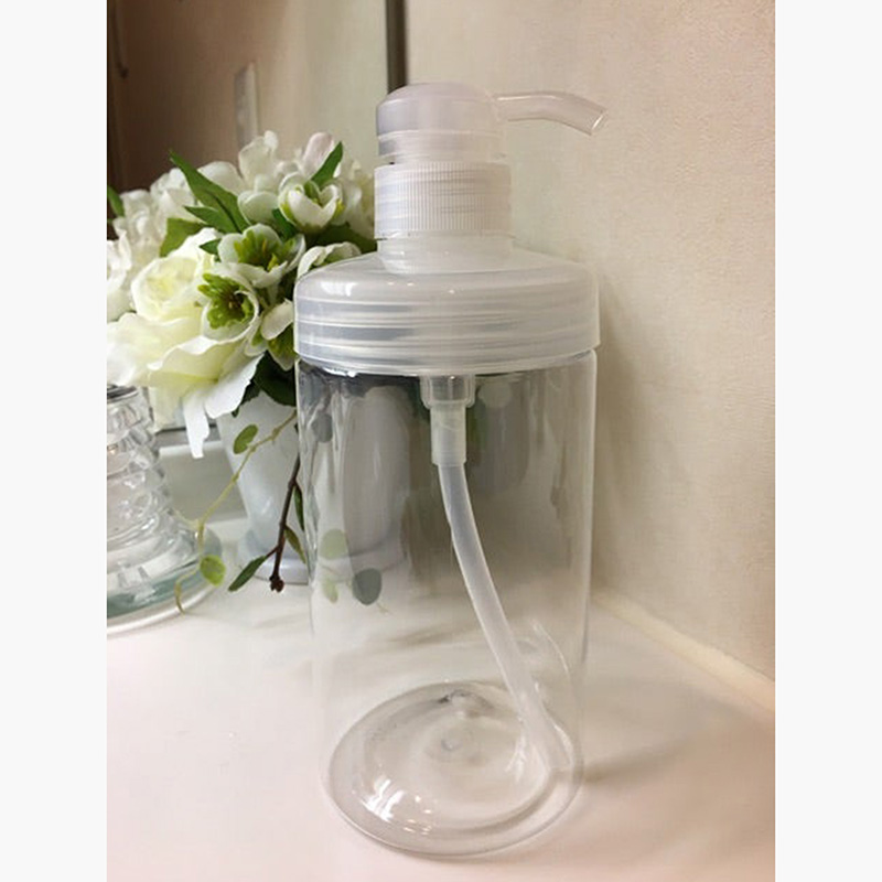 Bình nhựa vòi bơm 600ml, miệng rộng dễ châm rót thương hiệu CREA