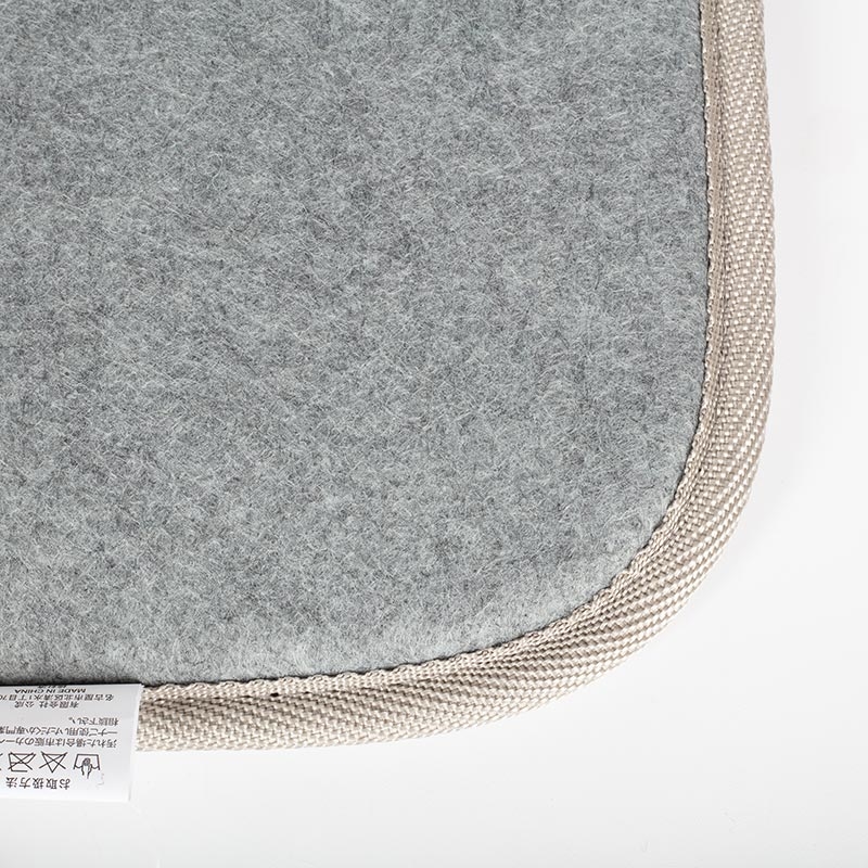 Thảm chùi chân mềm mại, thấm hút tốt 45x60cm (Nhiều mẫu)-Giao mẫu ngẫu nhiên thương hiệu 