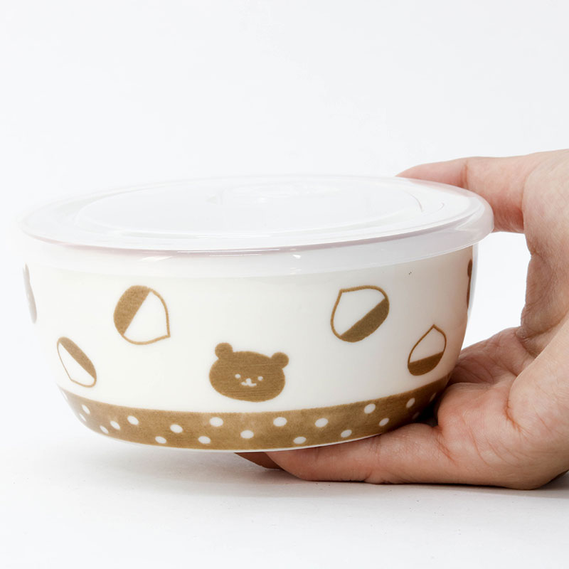 Hộp sứ đựng thức ăn 11cm hình gấu & hạt dẻ, dùng được lò vi sóng thương hiệu SHINANO