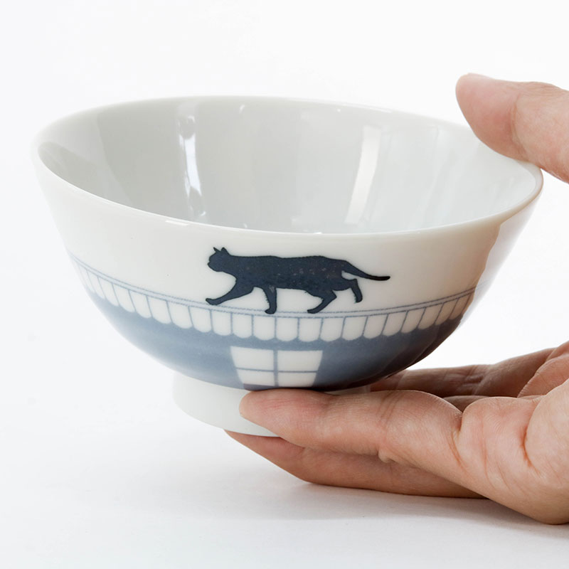 Chén bát sứ Nhật Bản, chén bát ăn cơm 11cm (Mèo đen), dùng được lò vi sóng, dùng được lò vi sóng thương hiệu HORIKOSHI