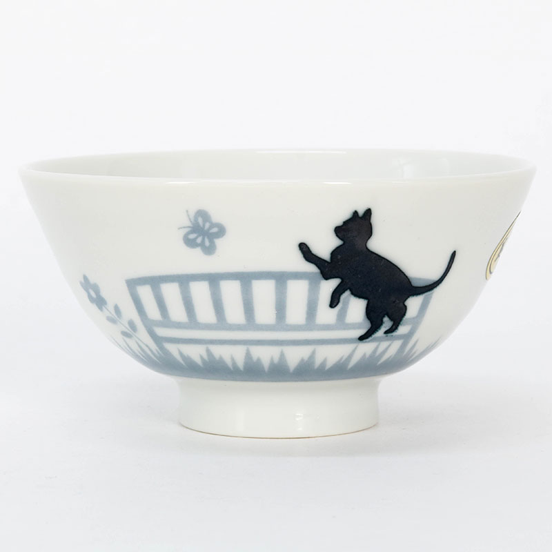 Chén bát sứ Nhật Bản, chén bát ăn cơm 11cm (Mèo & bướm), dùng được lò vi sóng, dùng được lò vi sóng thương hiệu HORIKOSHI