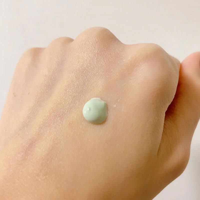Kem lót dưỡng da Nhật Bản Club Suppin Cream C hương hoa trắng 30g thương hiệu 