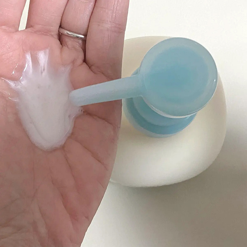 Dầu gội xả 2 trong 1 dưỡng tóc suôn mượt cho cả gia đình Kracie Latte Ma & Me 490ml thương hiệu KRACIE