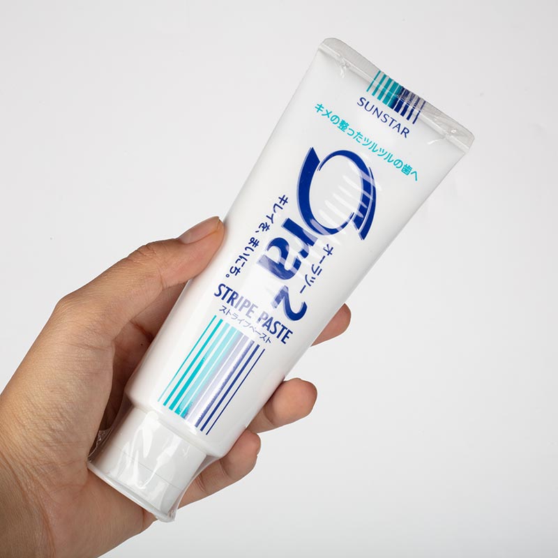 Kem Đánh Răng Nhật Bản Ora2 Stripe MH 140g, Thơm miệng, ngừa sâu răng thương hiệu SUNSTAR