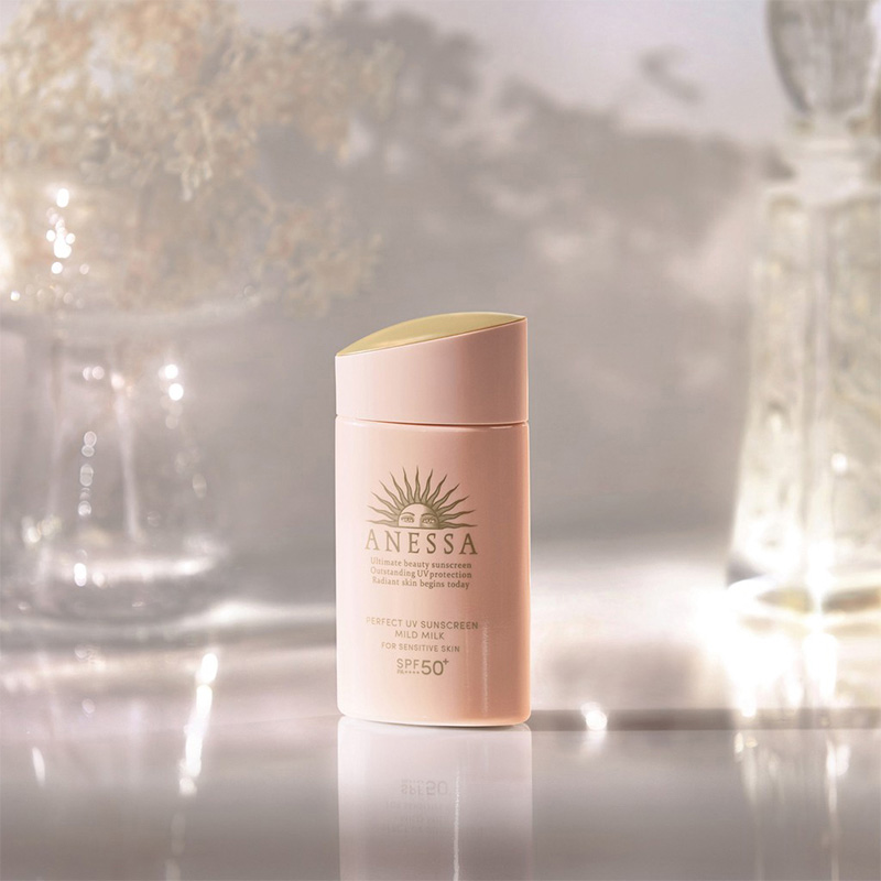 Sữa chống nắng dịu nhẹ cho da nhạy cảm Anessa 60ml  SPF50+, PA++++ thương hiệu ANESSA