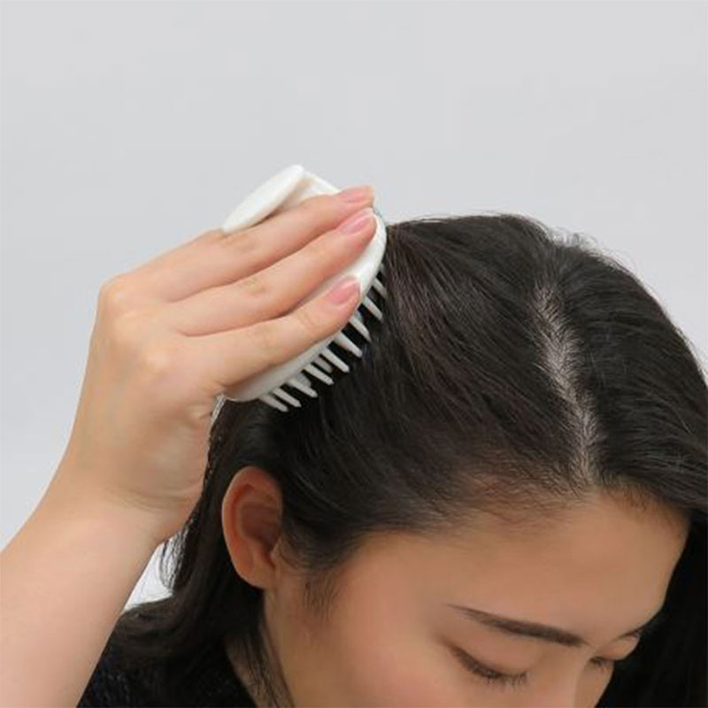 Lược gội đầu massage thương hiệu TOWA