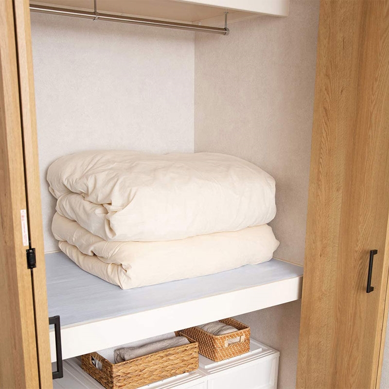 Tấm lót ngăn tủ chống khuẩn khử mùi 90x180cm (Xanh) thương hiệu TOWA