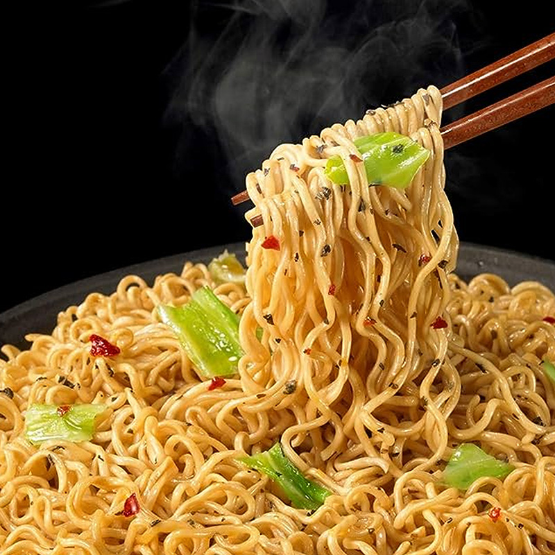 Mì xào Yakisoba vị cay Maruchan 156g thương hiệu TOYO SUISAN