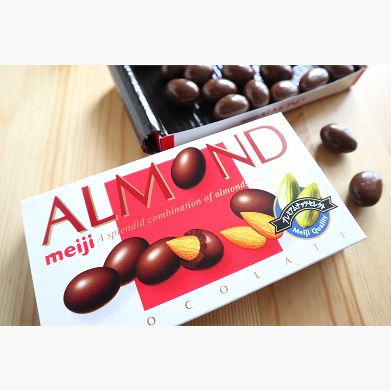 Kẹo Socola hạnh nhân Almond Meiji 79g thương hiệu MEIJI