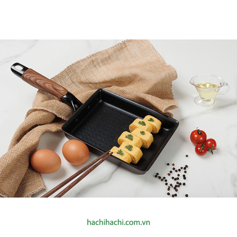 Chảo chống dính Puntec Nhật Bản 14.4x19.4cm, dùng được bếp từ thương hiệu TAKEHARA