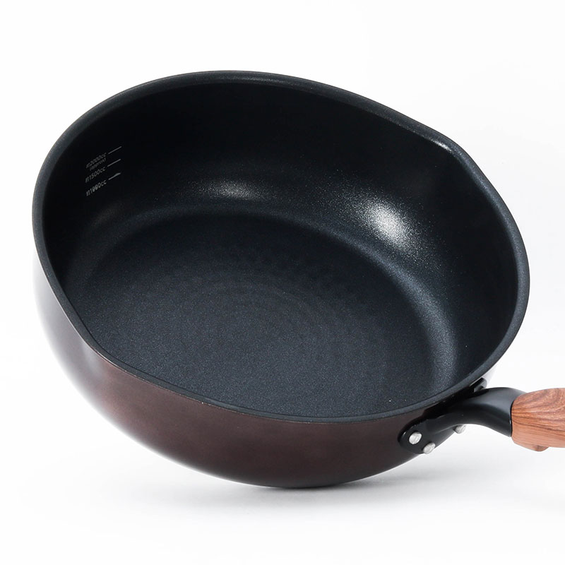 Chảo chống dính Puntec Nhật Bản 26cm Sâu lòng (có vạch đo lường) thương hiệu TAKEHARA