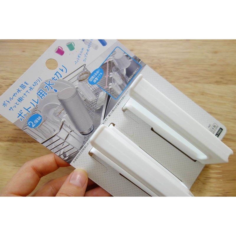 Móc treo ráo nước cho chai lọ 2 cái thương hiệu INOMATA