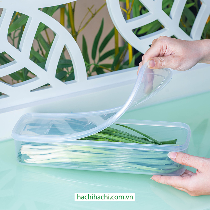 Hộp nhựa đựng thực phẩm 1.1L, dùng được lò vi sóng thương hiệu INOMATA