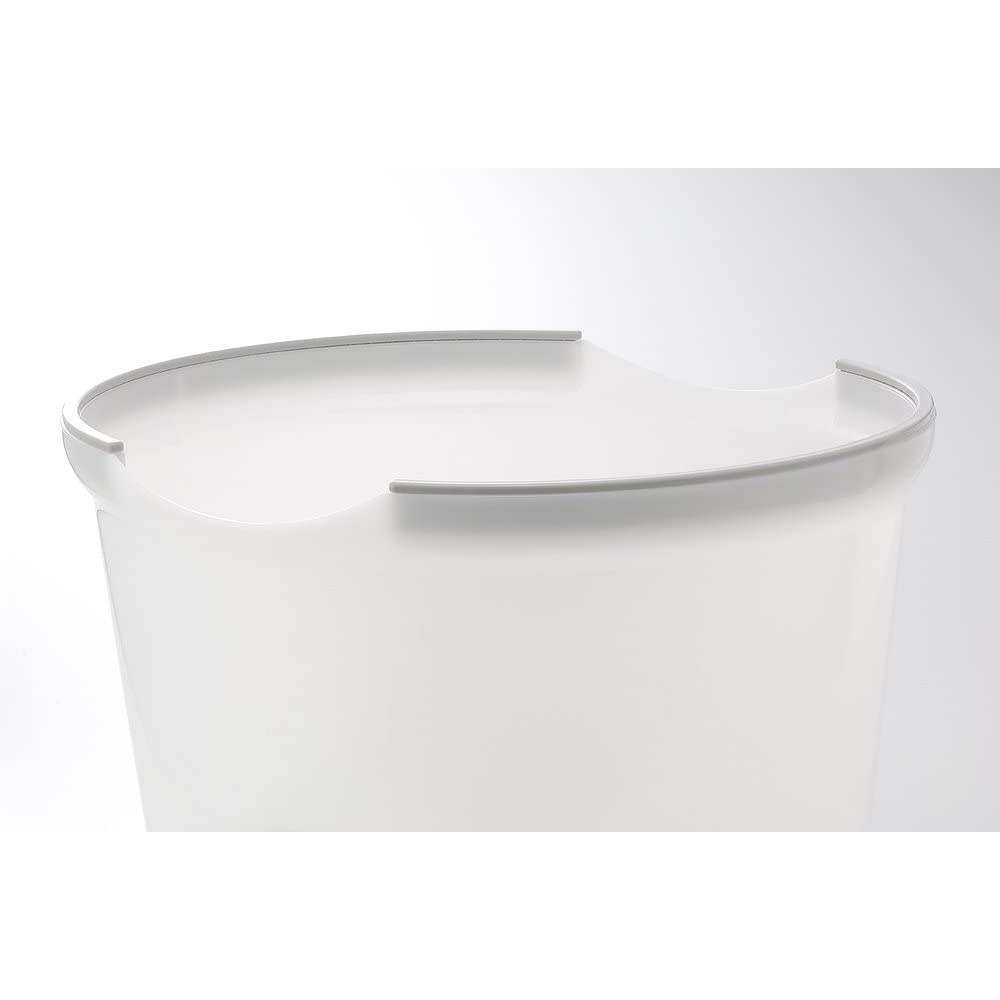 Ghế nhựa Leaf 37.5x33cm thương hiệu INOMATA