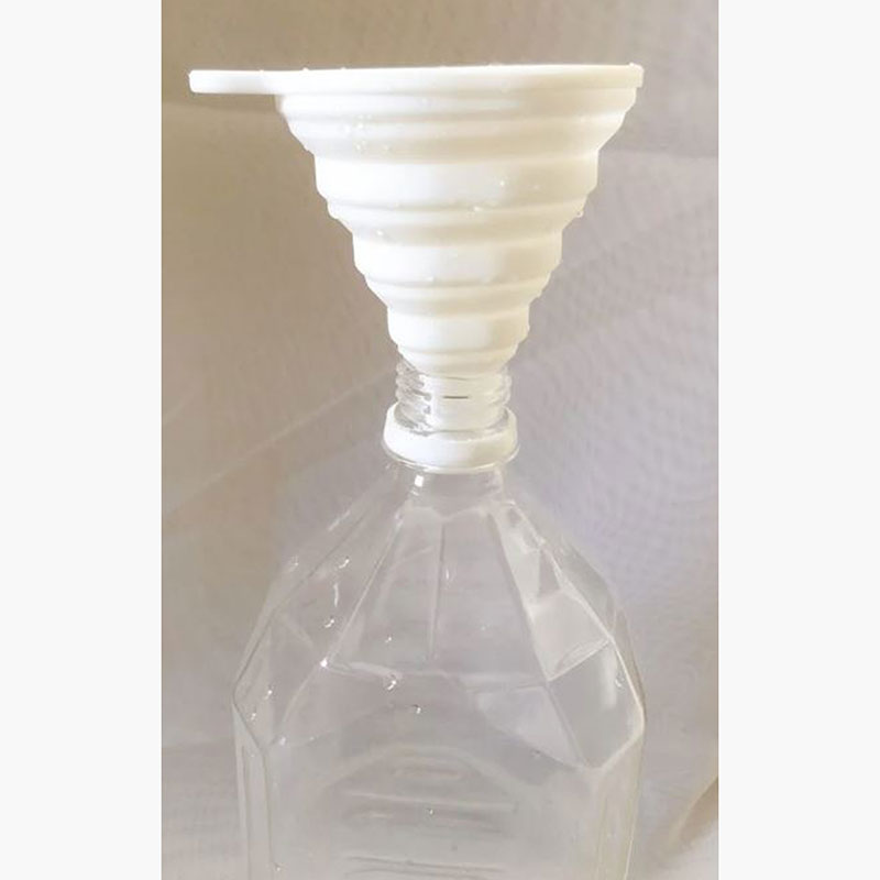 Phễu nhựa gấp gọn silicone Suruga 7.7cm (Nhiều mẫu)-Giao mẫu ngẫu nhiên thương hiệu SURUGA
